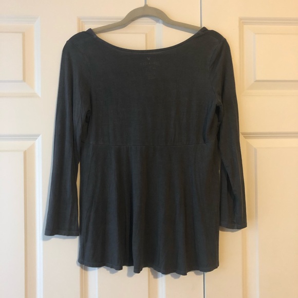 American eagle top! - Picture 3 of 5